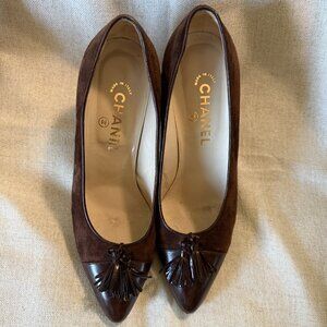 CHANEL Suede Cap-Toe Tassel Pumps – Brown – Size 37.5 (Approx US 7–7.5)
